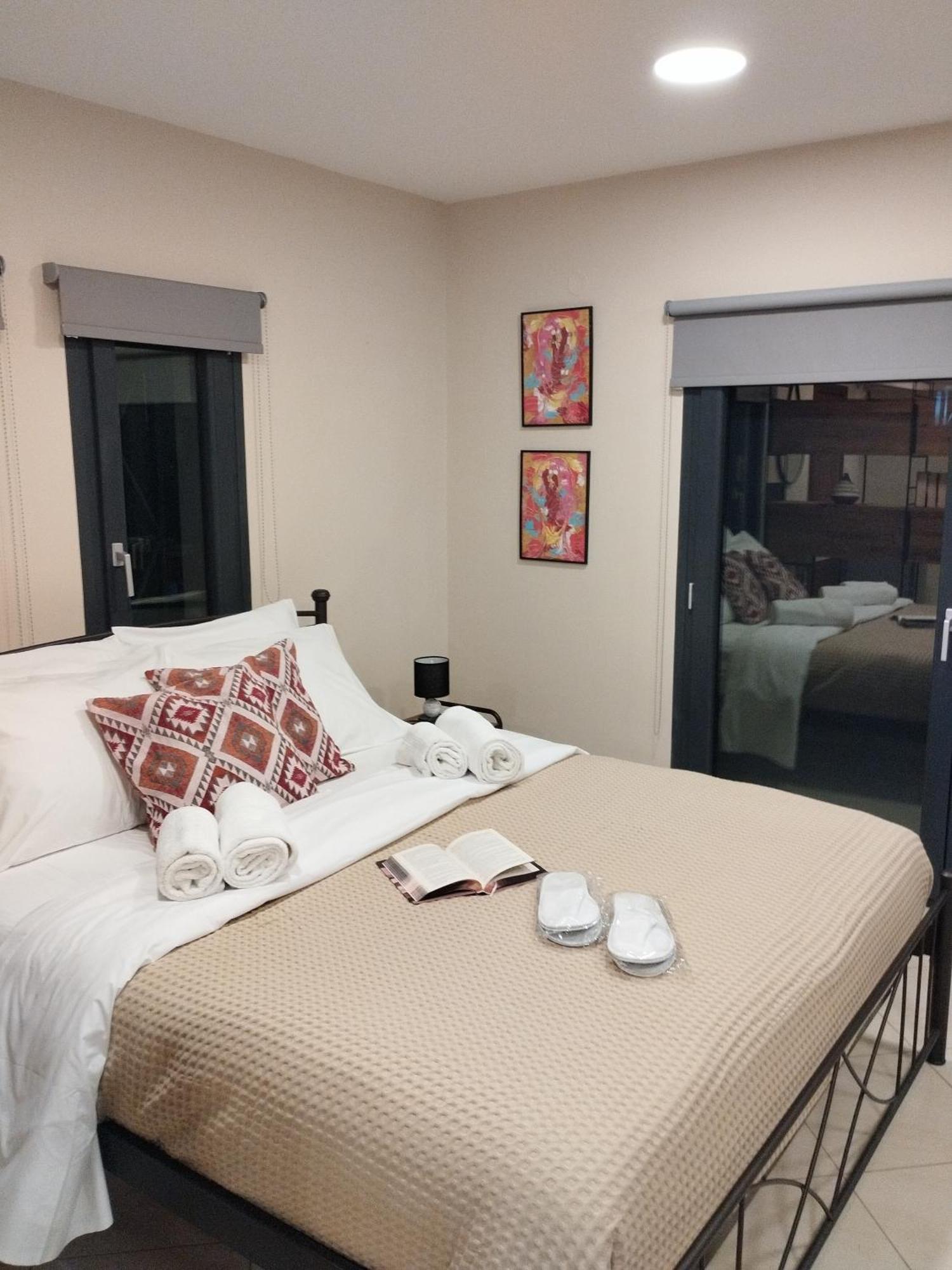 Island Time Apartment Chios Town Ngoại thất bức ảnh